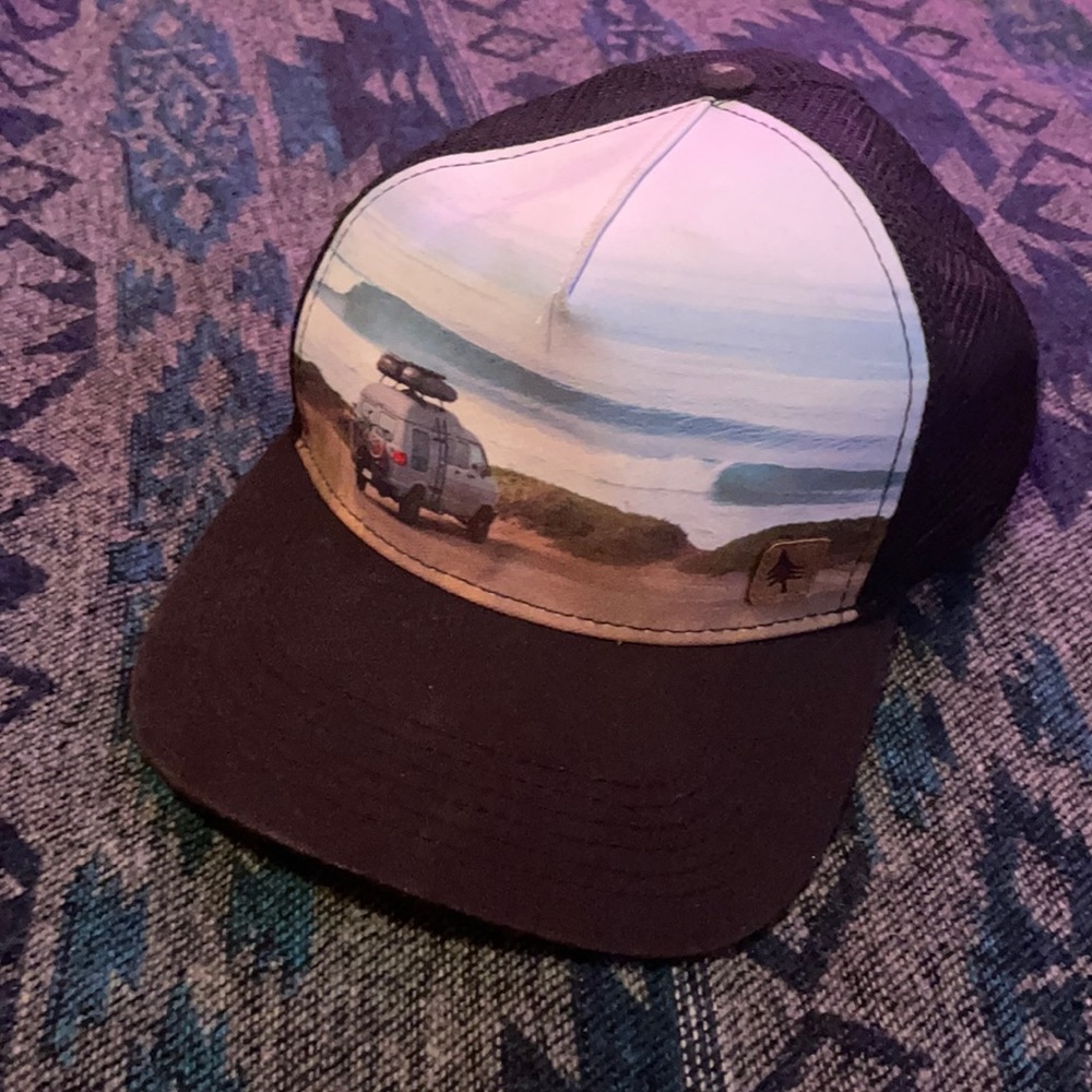 Hippy Tree trucker hat